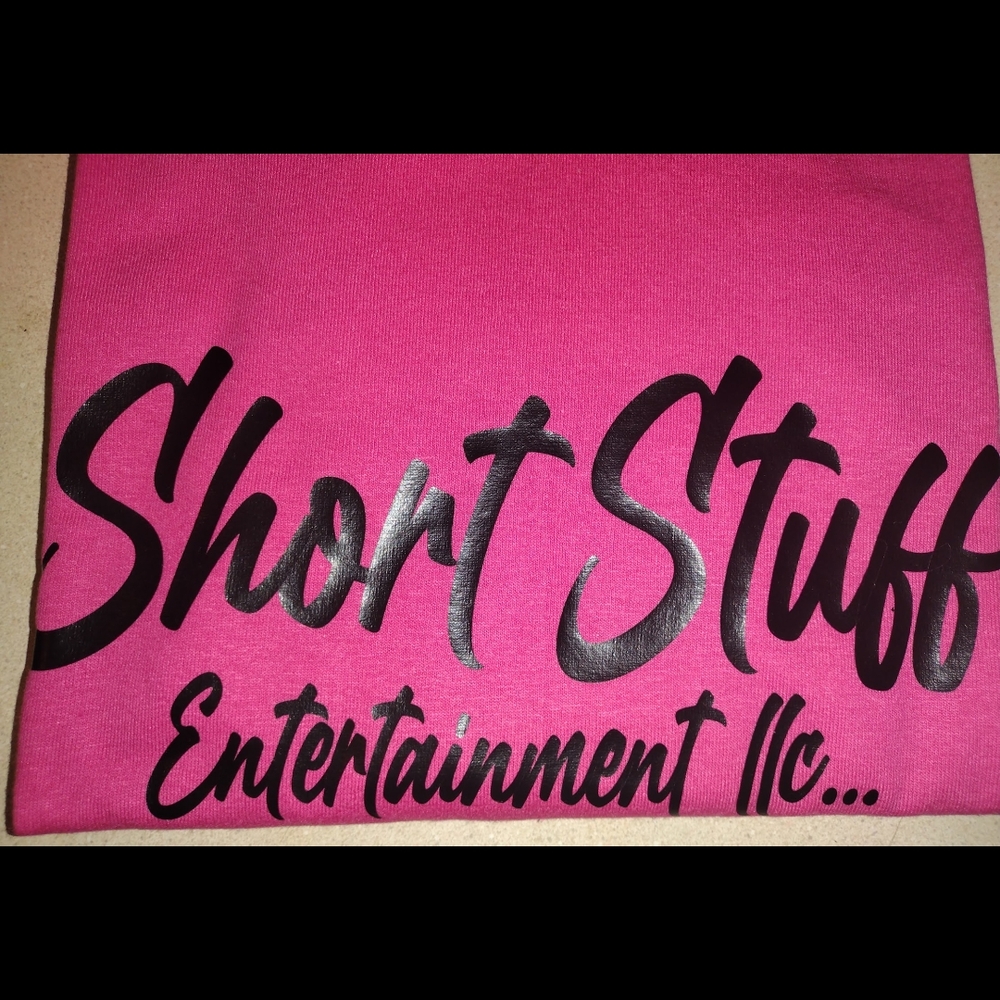 🩷Pink & Black🖤Short Stuff Shirt🆕